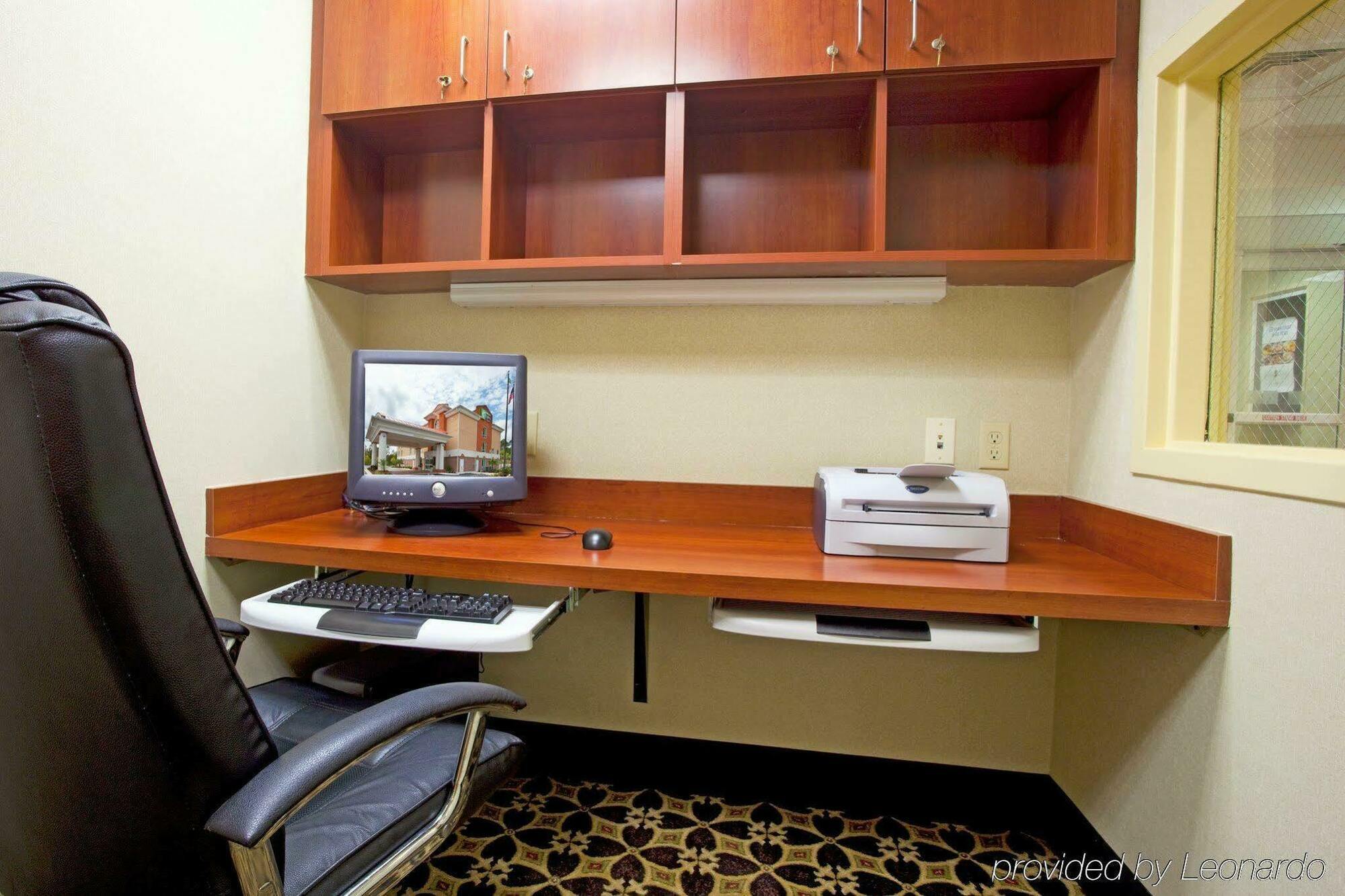 Holiday Inn Express Hotel & Suites Jacksonville North-Fernandina By Ihg Юлий Екстериор снимка