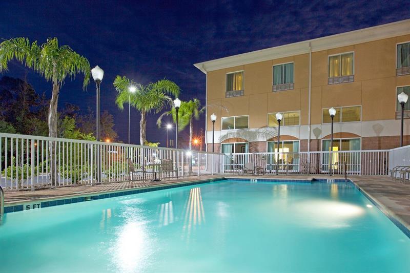 Holiday Inn Express Hotel & Suites Jacksonville North-Fernandina By Ihg Юлий Екстериор снимка